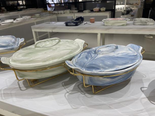 Mramorovaný keramický tanier: Dokonalé spojenie umenia a praktickosti na jedálenskom stole