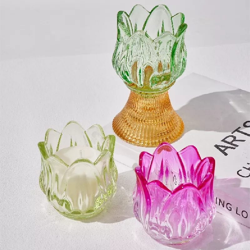 Farebné merveilles kvetinové sklo svietno