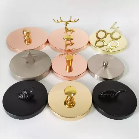 Vlastné veko s sviečkou