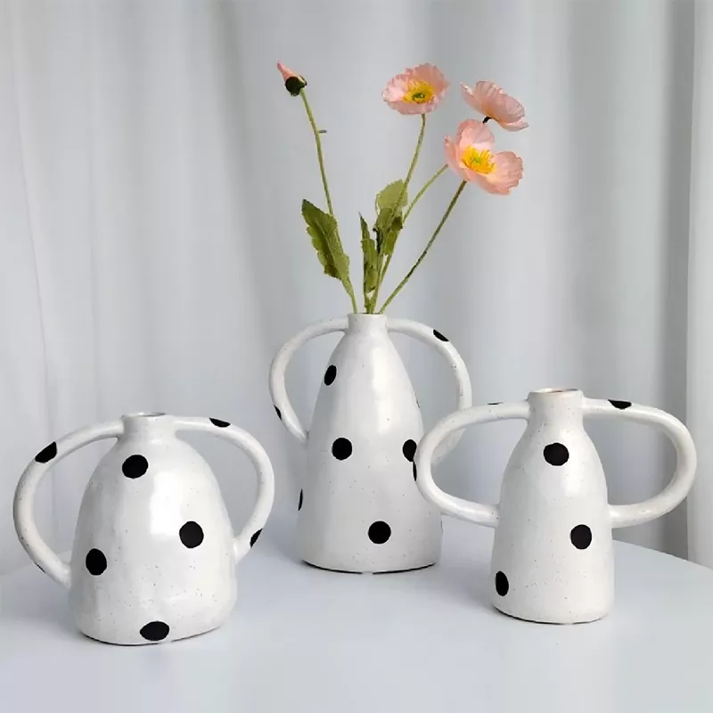Polka Dot Stoneware Váza
